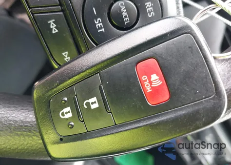 2021 Toyota Rav4 Xle из США, поврежденный, VIN 2T3P1RFV4MW180006